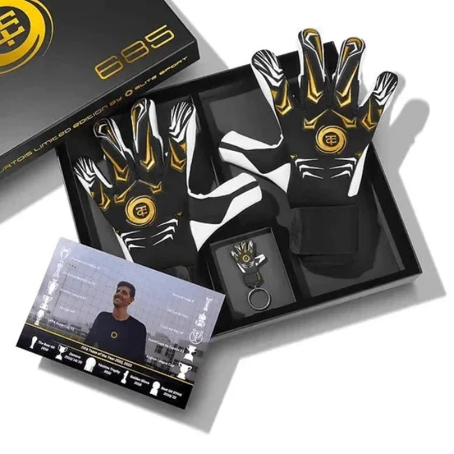 Elite Sport Thibault Courtois 685 Limited Edition Goalkeeper Glove - Image 6